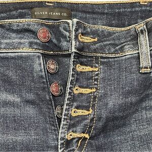 🆕 Silver Jeans - Indigo - High Rise - Button Fly - Bootcut - Curvy Suki - 16W